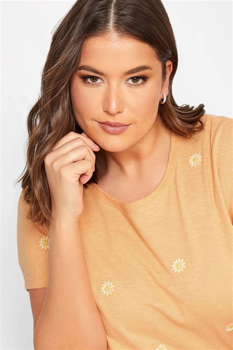 YOURS Curve Plus Size Orange Daisy Embroided T-Shirt | Yours Clothing