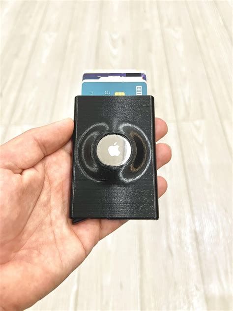 I kept losing my wallet so I printed an Airtag Case for it : r/3Dprinting
