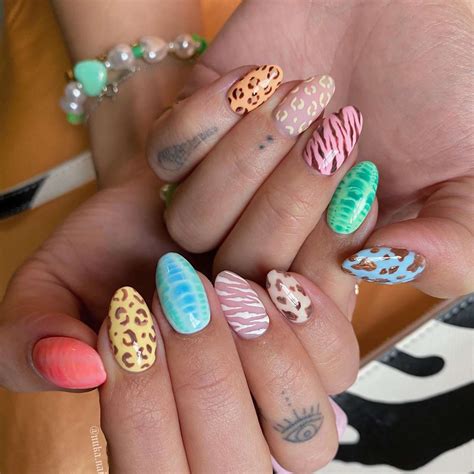 26 Cheetah Print Nail Designs for a Fierce Fall Manicure