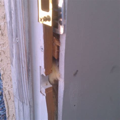 Door Jamb Repairs - Husbands 2 Go