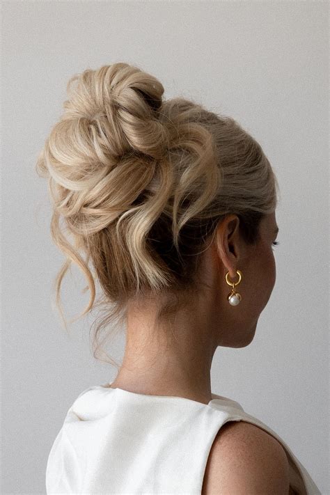 Wedding updos for medium hair 60 photos - Astyledwedding.com