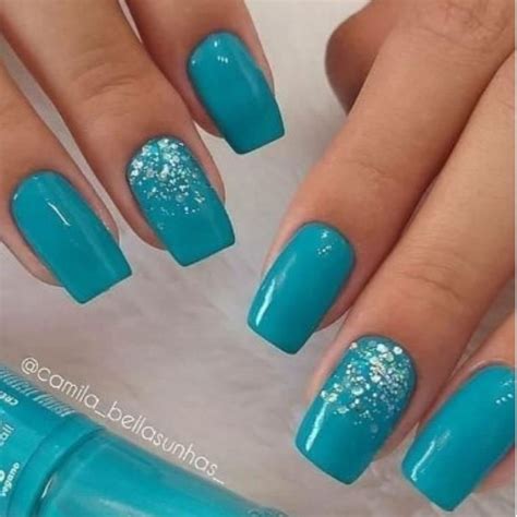 Teal Nail Polish - Nail Art Designs and Fashion Pairing