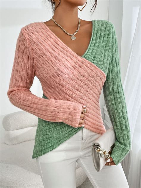 Two Tone Wrap Cross Jumper | Cross sweater, Knitwear trends, Crochet ...