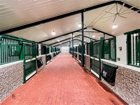 Horse Stall Flooring Options – Horse Stall Flooring Ideas – EOXPNU
