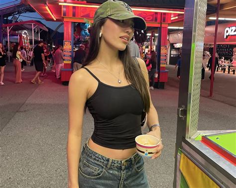 Image of Jasmine Vega