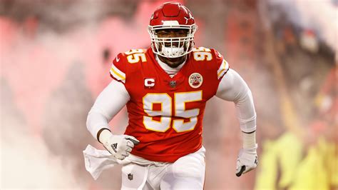 Kansas City Chiefs defensive tackle Chris Jones: Stats, salary ...