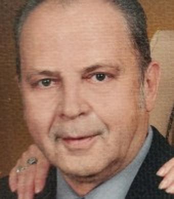 Roger L. Kern Obituary - 2024 - Mickelson Funeral & Cremation Service, Inc.