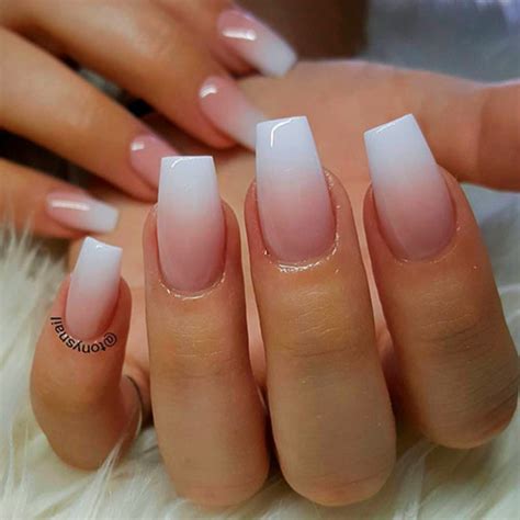How to Do The Best French Ombre Dip Nails in 2023 | Acrylic nails ...