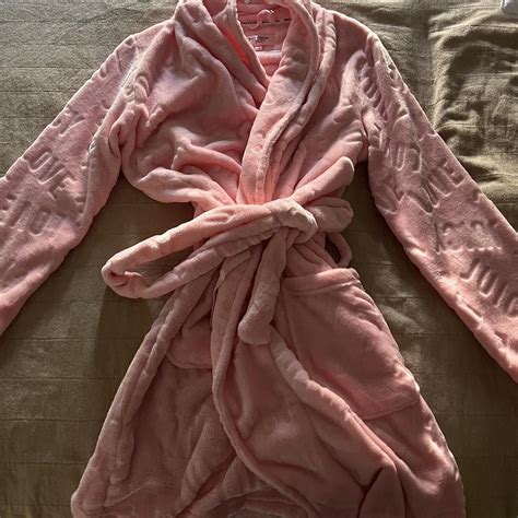 Juicy Couture Women's Pink Robe | Depop
