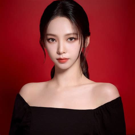 Karina Aespa 1 รูป สวยงาม