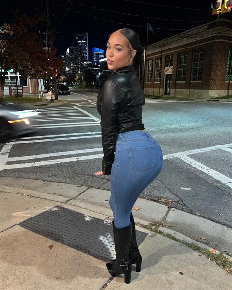 liyah | which glasses should I get yall? Am I tripping for liking #1? 😂 | Instagram