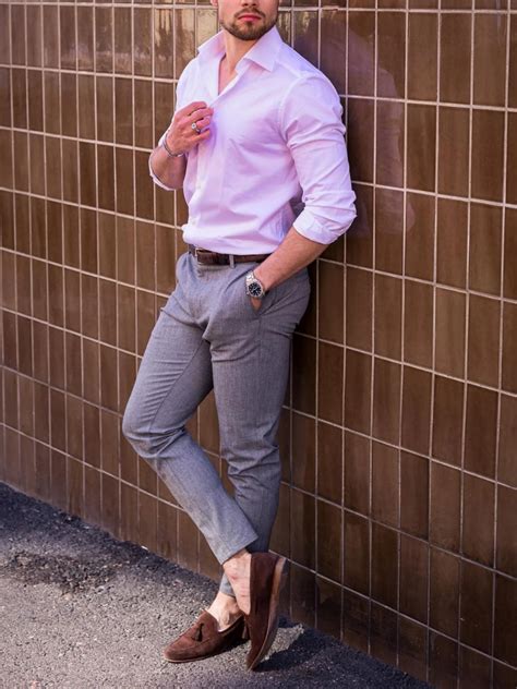 What Color Shirt Goes With Light Grey Pants| Light Gray Pants Matching ...