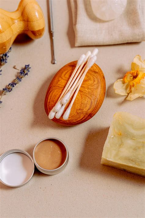 Angels Breath Flowers Reflection over a Mirror · Free Stock Photo
