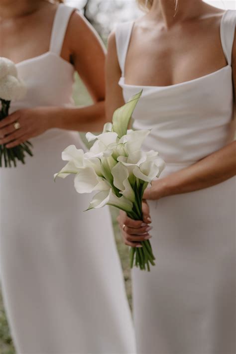 Calla Lily Bouquet | Elegant wedding bouquets, Lily bouquet wedding ...