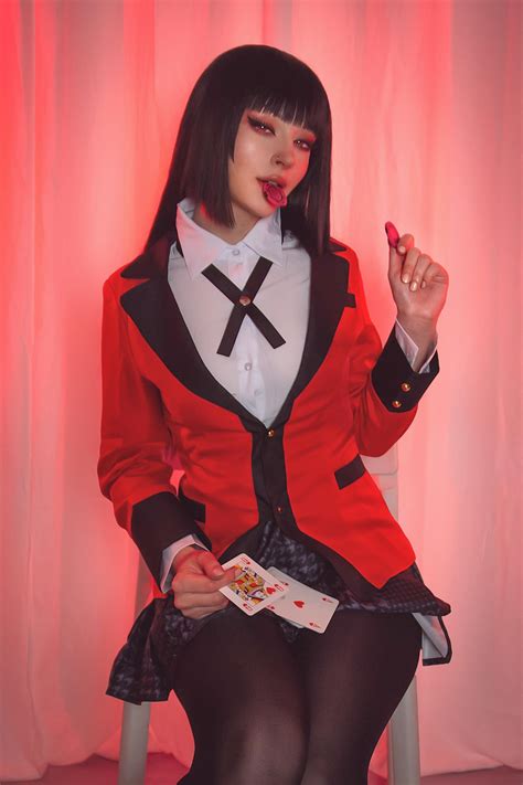 My Yumeko Jabami cosplay (Shiroktsne) : r/cosplaygirls