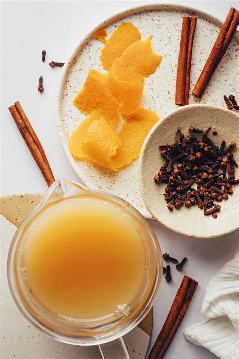 Hot Spiced Apple Cider (No Added Sugar) - Minimalist Baker Recipes