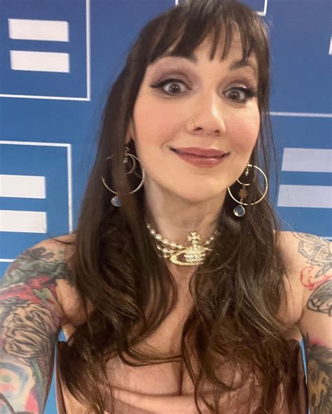 Erica Fett Instagram