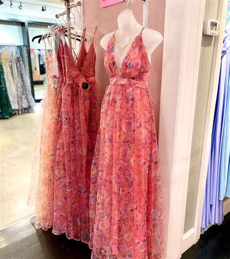 Bella Divine at The Mall at Fairfield Commons (@belladivinefairfield ...