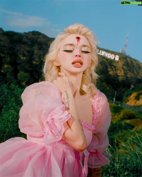 Viola Odette Harlow Wiki, Biography, Age, Gallery, Spouse and more