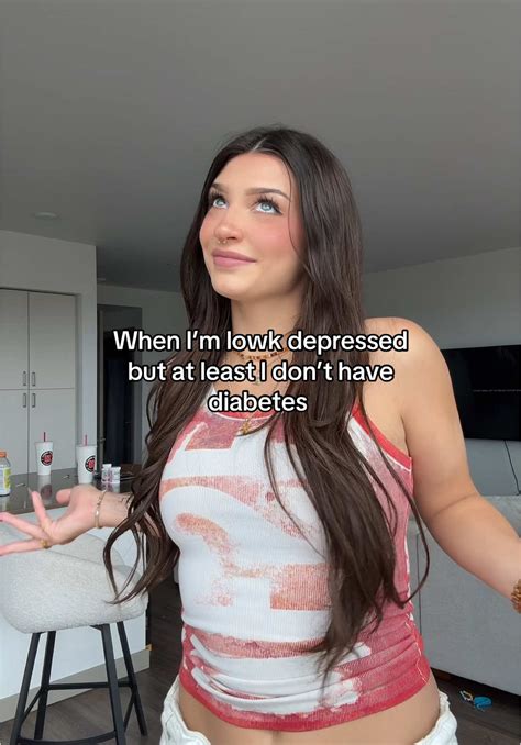 faye (@fayekytsya) - Urlebird