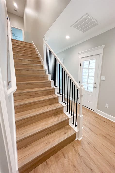 How to install luxury vinyl flooring on stairs – Artofit