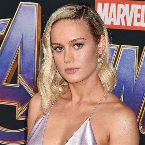 Fans Think Brie Larson Looks Unrecognizable After ‘Photoshop Fail’ On ...