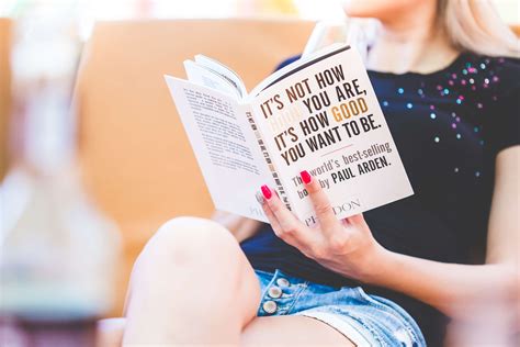 What Does Como Es Usted Mean - Design Talk