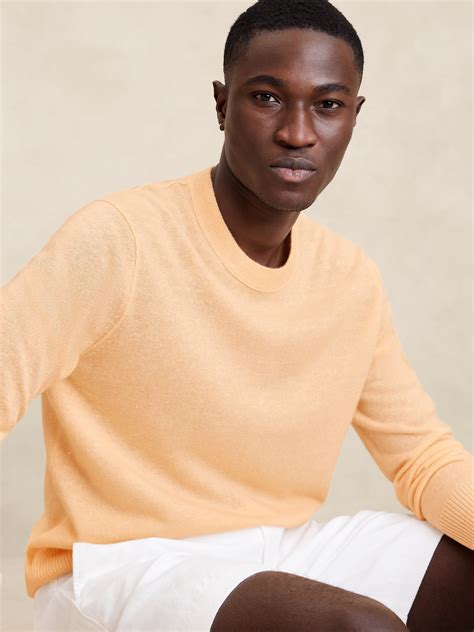 Cashmere-Linen Crew-Neck Sweater | Banana Republic
