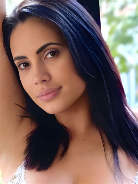 Best 12 Sanna Torr (Model) Age, Height, Weight, Wiki, Bio, Photos, Boyfriend and More – Artofit