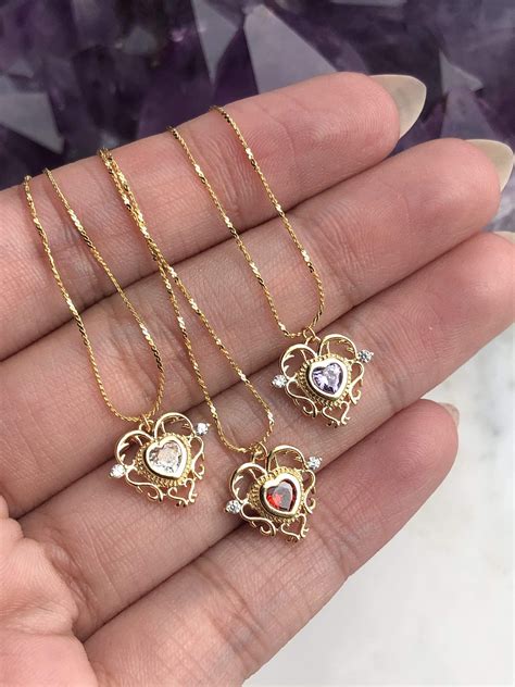 Sacred heart necklace crystal – Artofit