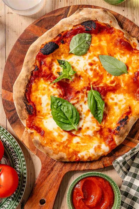Neapolitan Pizza How To Make An Authentic Neapolitan Pizza