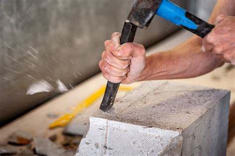 How To Break Stones With A Hammer And Chisel | Hammer and chisel ...