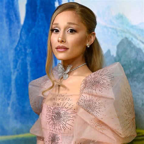 Ariana Grande: Mit ihren verzauberten "Wicked"-Looks perfektioniert sie ...