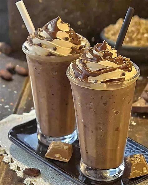 Ultimate Chocolate Peanut Butter Shake Extravaganza - Clorei Tasty Recipes