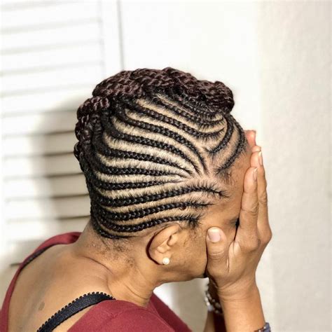 30 Mesmerizing Fishbone Braids Styles of January 2021 - hairstylishes.com