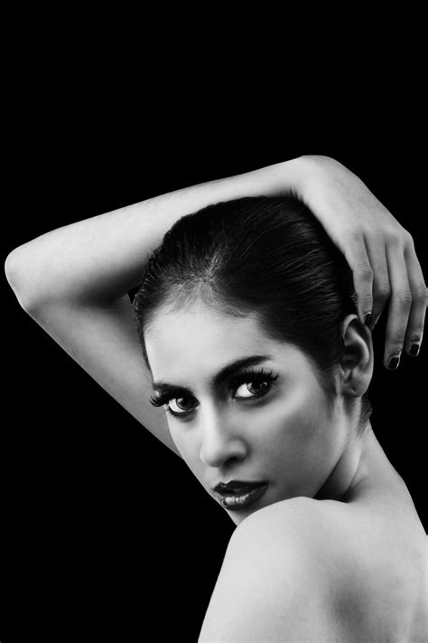 1536x2048 wallpaper | woman naked poster | Peakpx