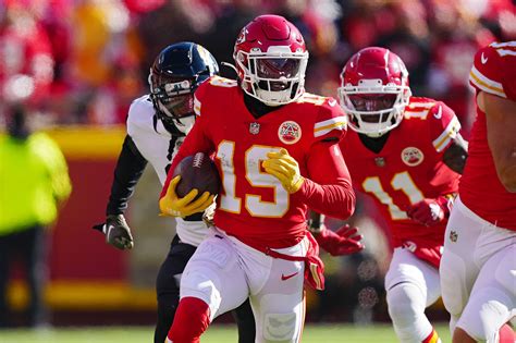 Chiefs confirm Kadarius Toney replacing Skyy Moore as new punt returner - Arrowhead Pride