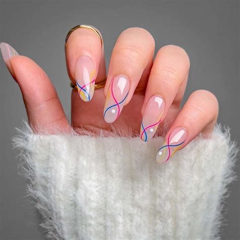 49 Elegant Clear Nail Designs Chic & Simple