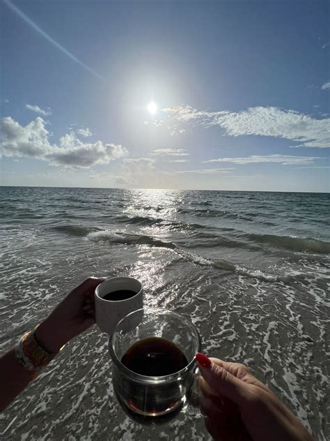 TW Pornstars - Alexis Fawx. Twitter. Drinking @HighAFCoffee with friends on the beach!! Order ...