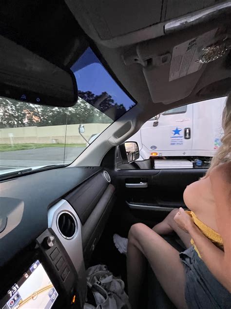 Car Behind Me Flashing Brights at Jamie Lamont blog