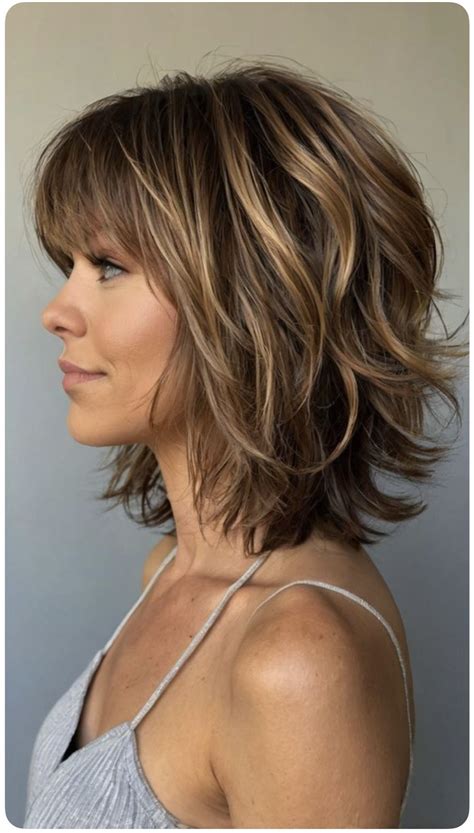 25 iconic short shag haircuts for older women to refresh your look in ...