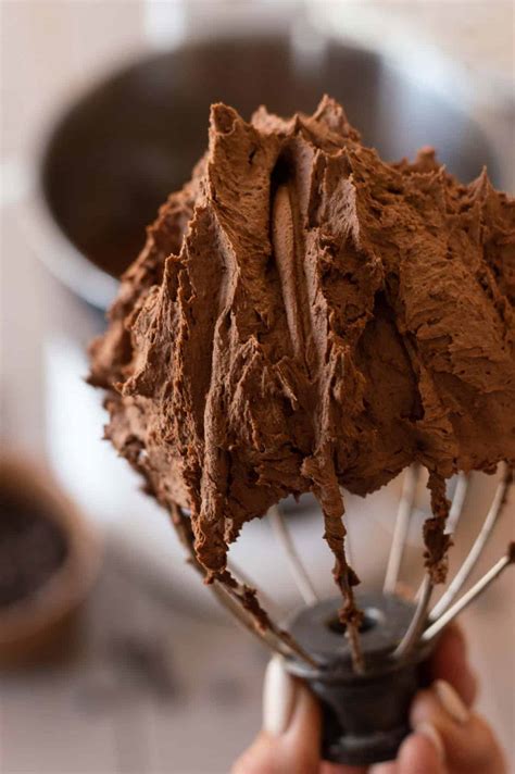Dairy Free Chocolate Frosting - This Vivacious Life
