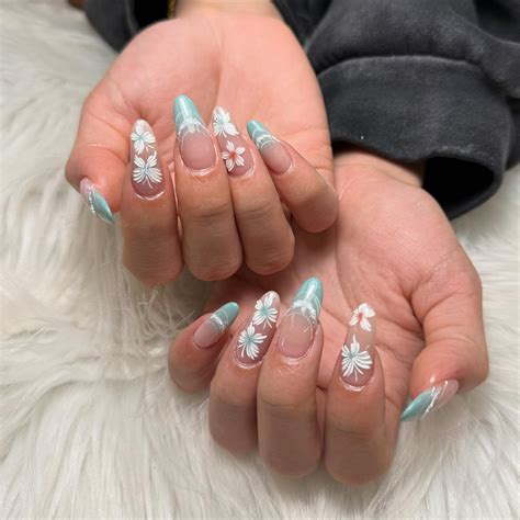 nail tech 8 chicago (@nailtech8_chicago) • Instagram photos and videos