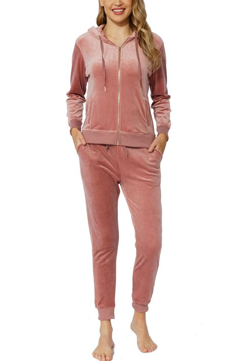 Yafanqi Women Velour Tracksuit 2 Piece Sweatsuits Long Sleeve Velvet ...