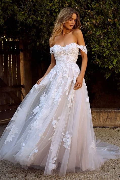 Elegant Off the Shoulder White Long Wedding Dress Ivory Lace Wedding ...