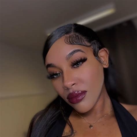 Bella Foxx's Amazon Page