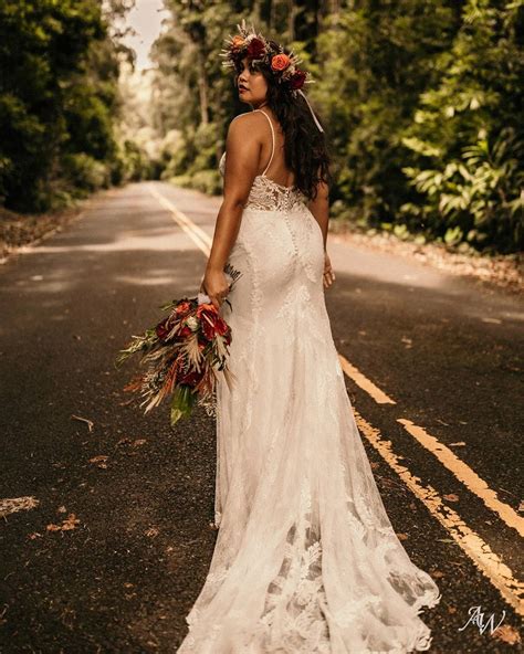 Rustic Chic Country Wedding Dresses