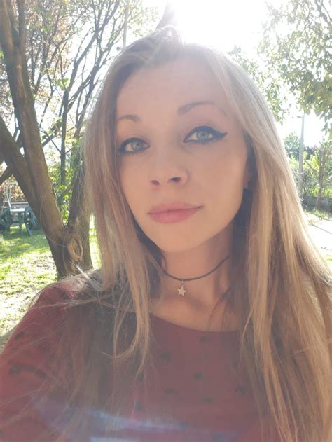 Da Schio all'Accademia Porno di Rocco Siffredi. A tu per tu con ValenTina - AltoVicentinOnline