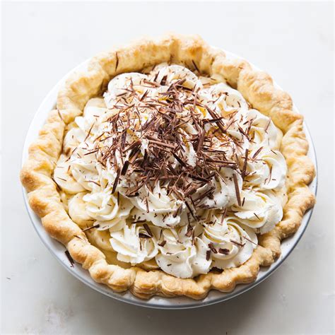 The Best Banana Cream Pie - Style Sweet