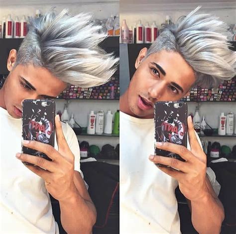 Mens silver hair | Silver hair, Hair styles, Mens hairstyles